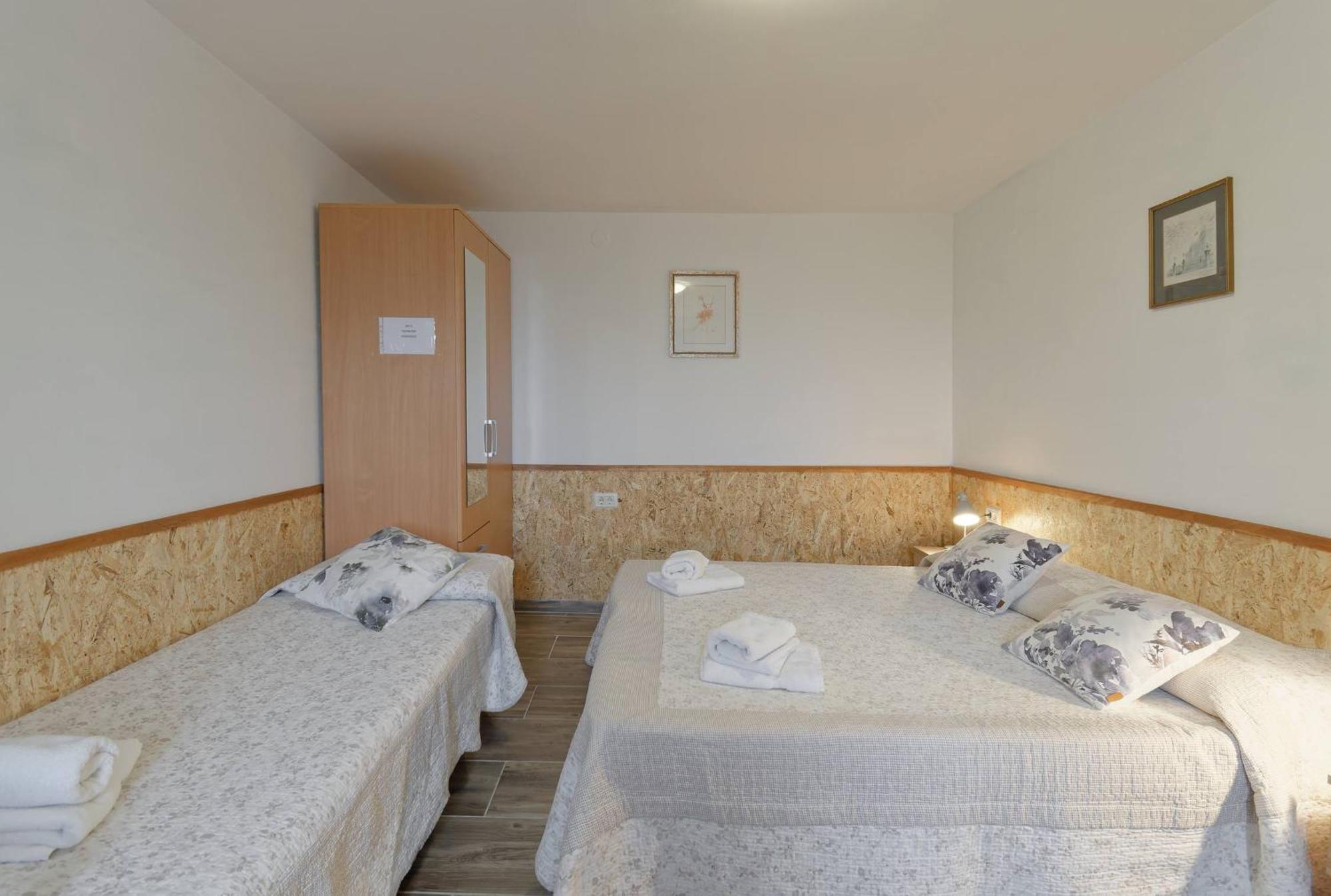 Apartments Smile By Rent Istria Groznjan Exterior photo